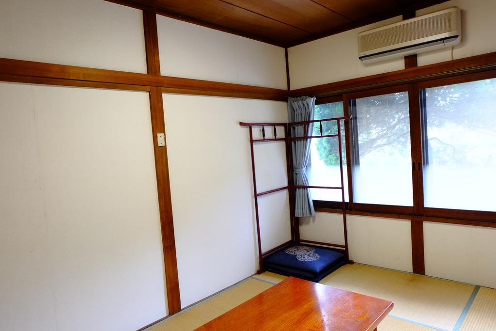 Hotel Asumi Onsen Fujiyoshida Pokój zdjęcie